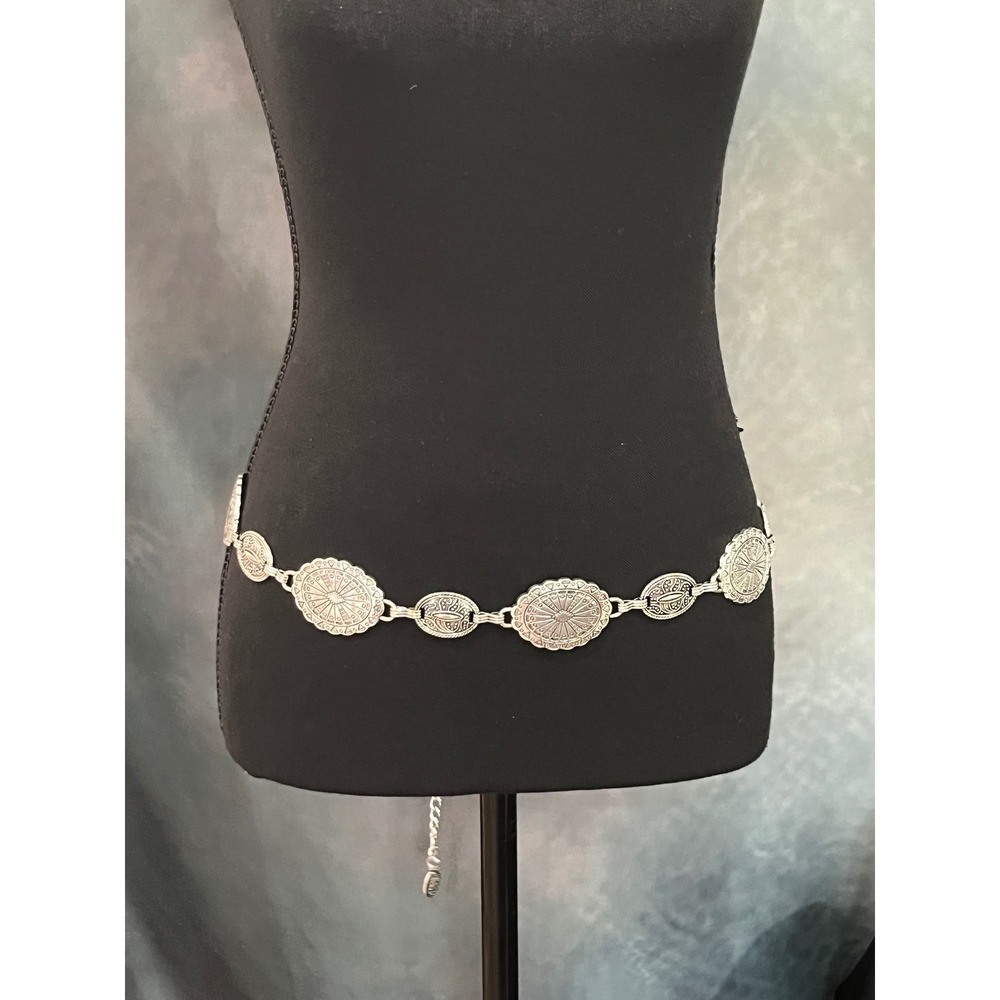 Silver Tone Concho Chain Belt Southwestern Adjustable Medallion Womens - Picture 3 of 3